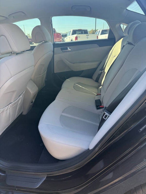 2017 Hyundai Sonata SE