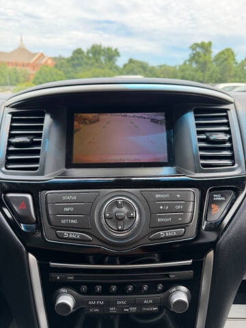 2015 Nissan Pathfinder Platinum