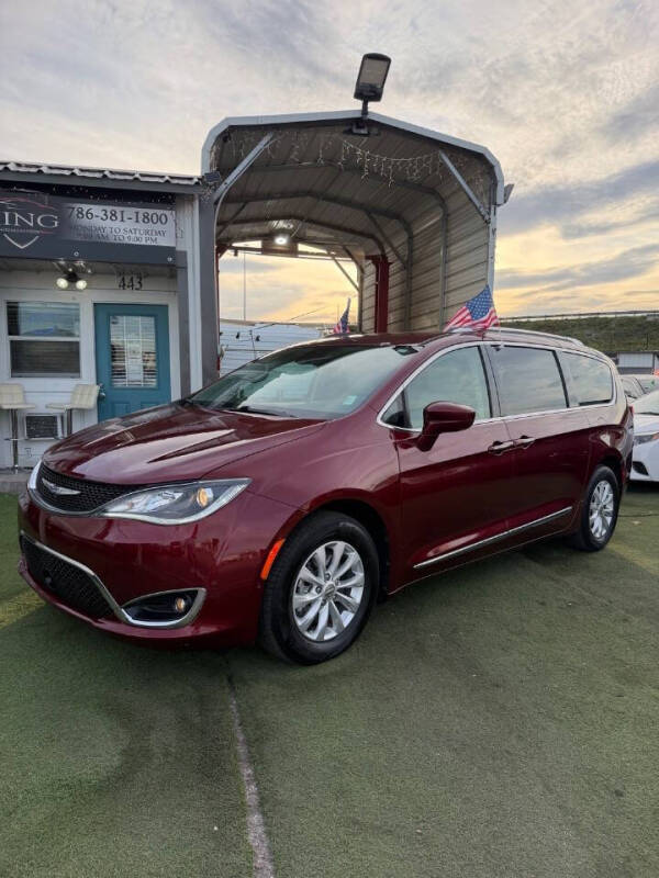 2019 Chrysler Pacifica Touring L