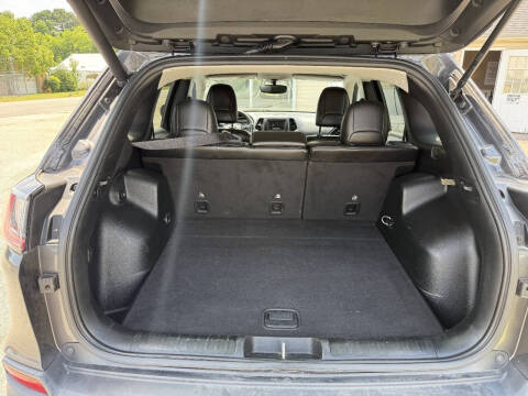 2019 Jeep Cherokee Latitude Plus