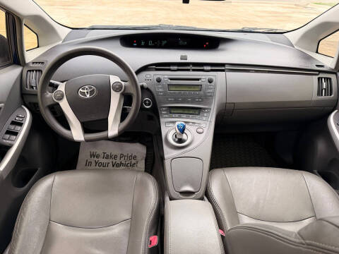 2010 Toyota Prius II