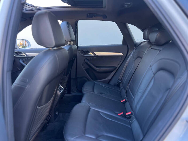 2015 Audi Q3 2.0T quattro Premium Plus