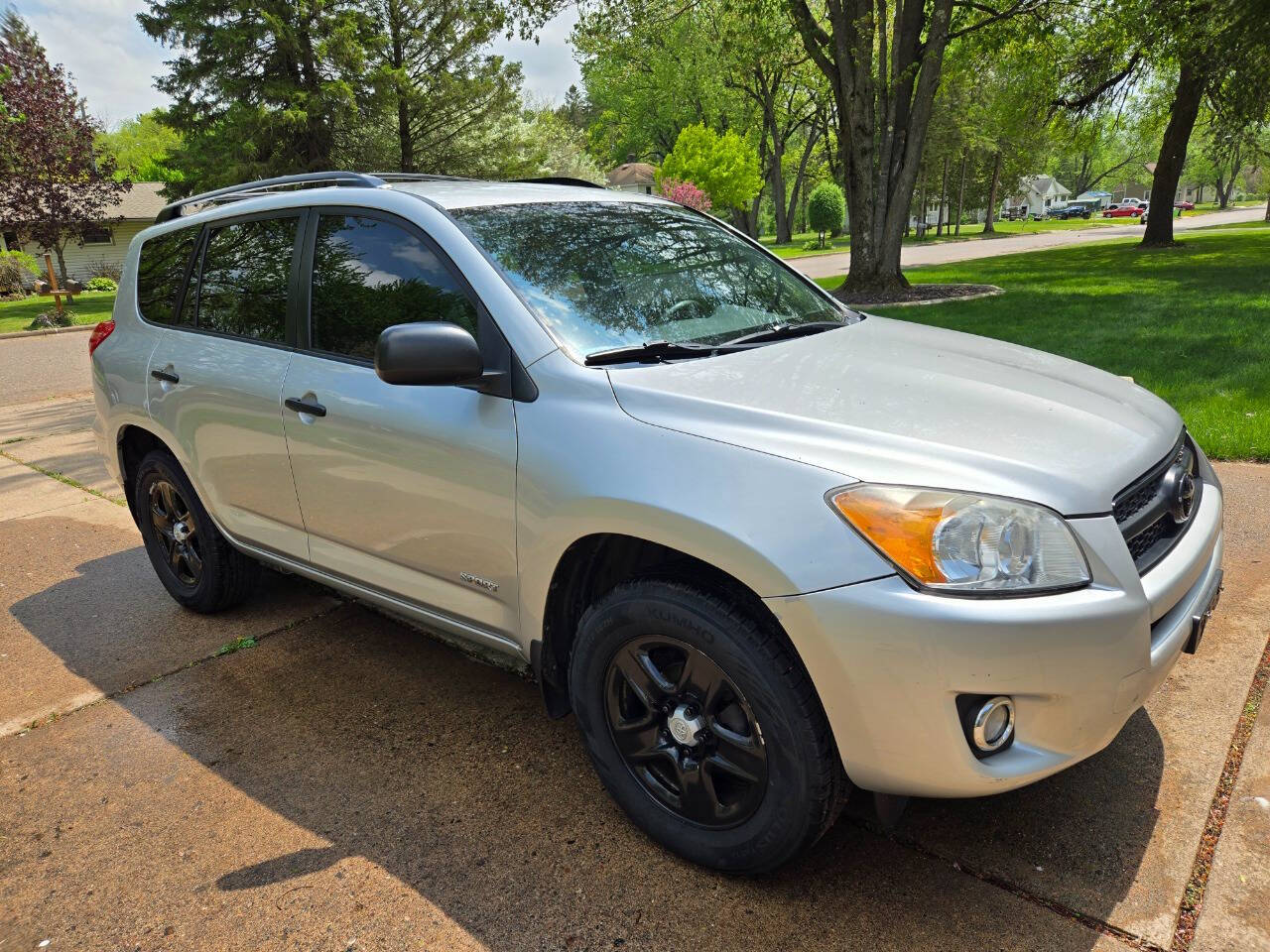 2011 Toyota RAV4 13