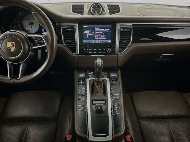 2017 Porsche Macan S