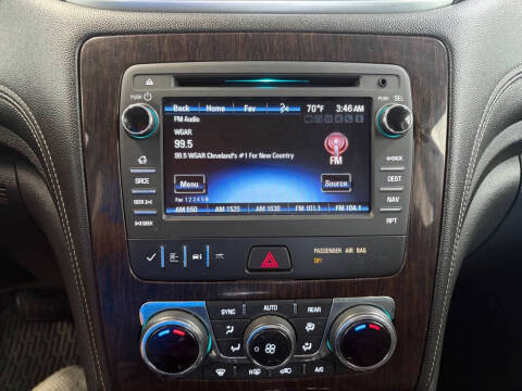 2017 Chevrolet Traverse LT