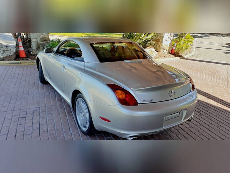 2004 Lexus SC 430