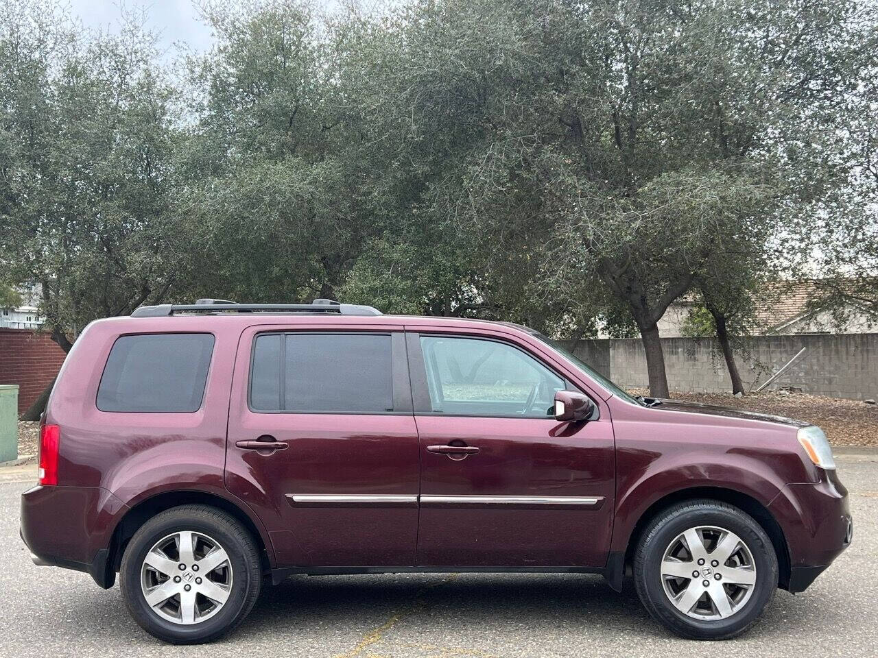 2015 Honda Pilot for sale at Two Brothers Auto Sales LLC in Orangevale, CA