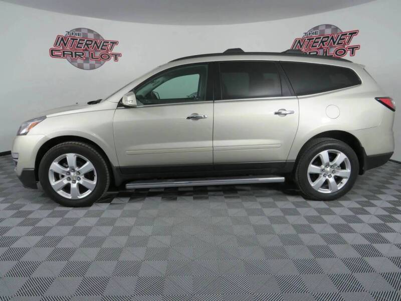 2017 Chevrolet Traverse LT