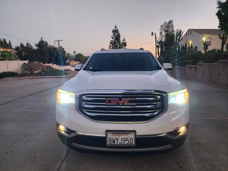 2017 GMC Acadia SLT-1