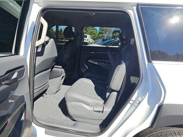 2024 Kia EV9 Light Long Range