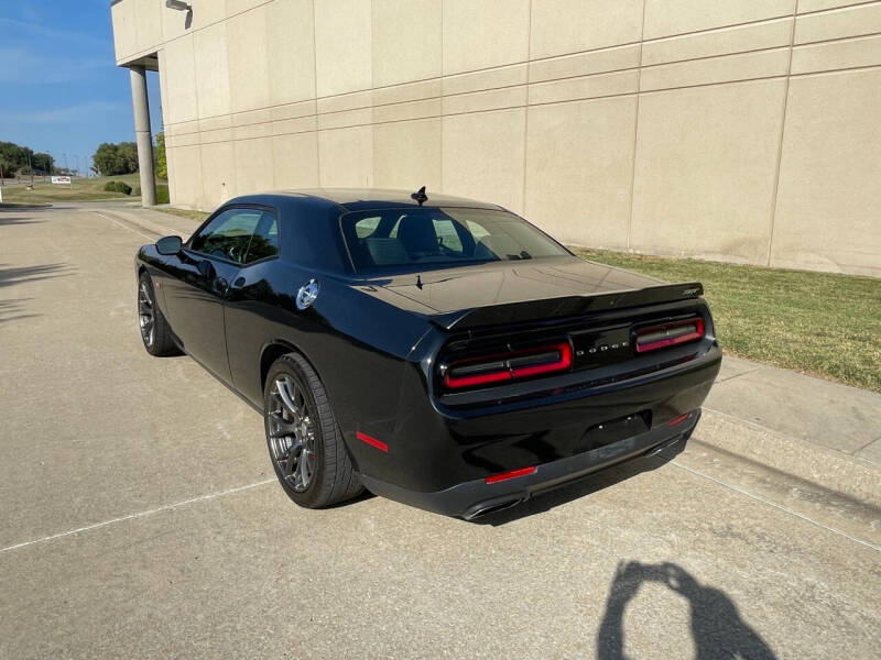 2015 Dodge Challenger SRT 392