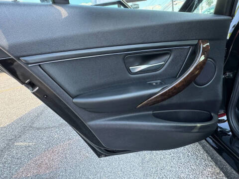 2015 BMW 3 Series 328i