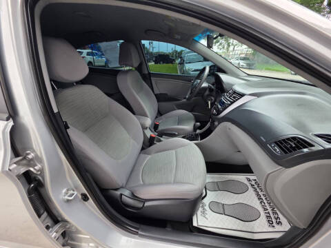 2017 Hyundai Accent Value Edition