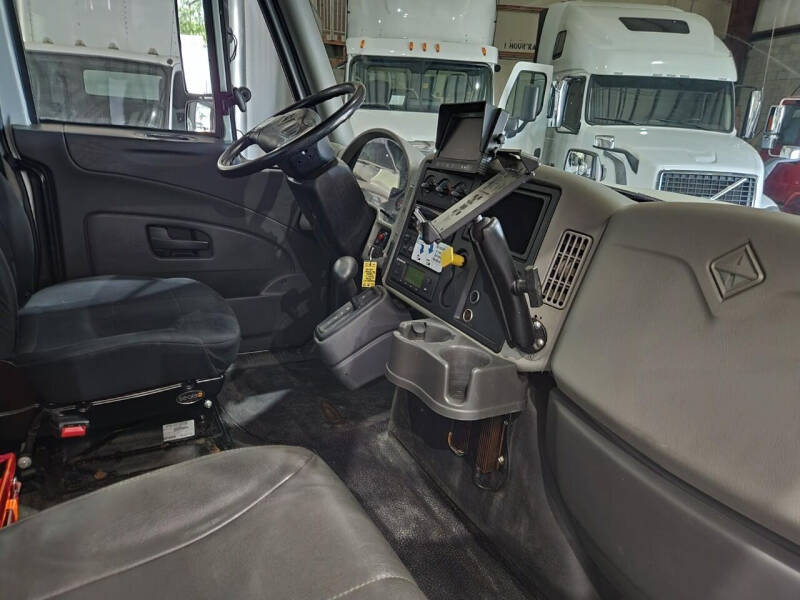 2016 International DuraStar 4300