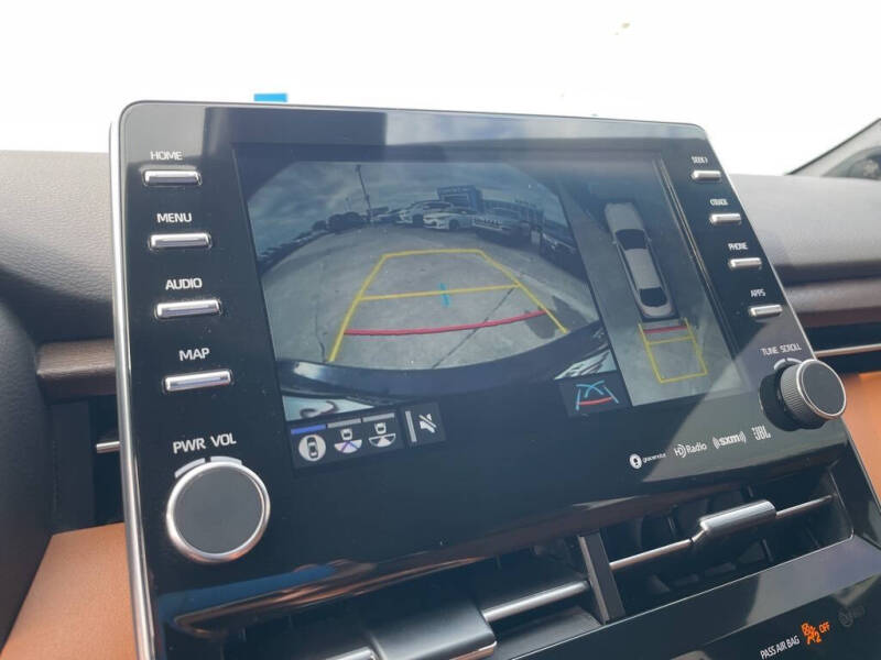 2022 Toyota Avalon Hybrid Limited