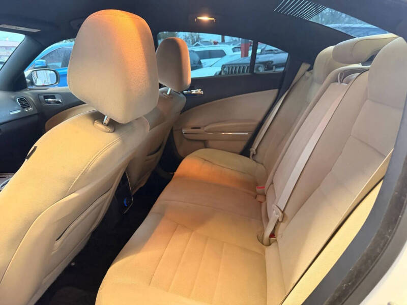 2014 Dodge Charger SE