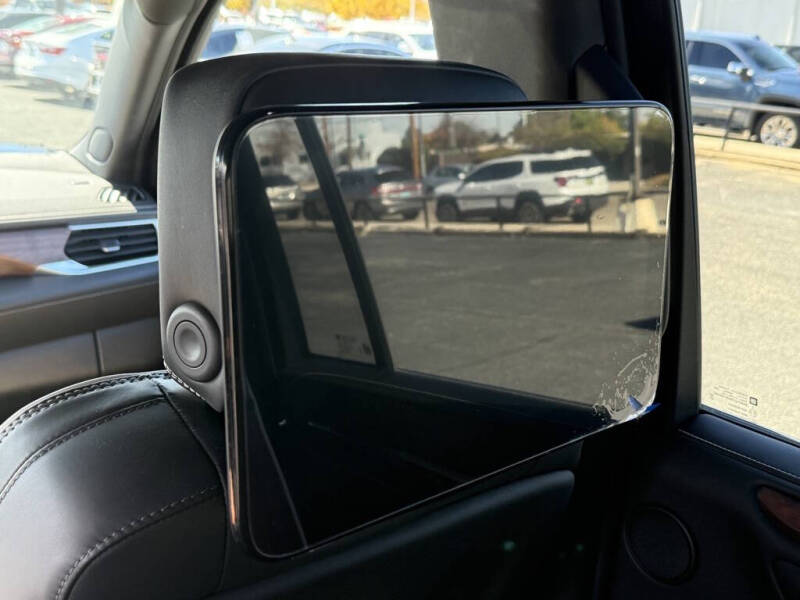 2024 GMC Yukon XL Denali Ultimate