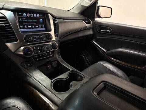 2017 Chevrolet Suburban LT