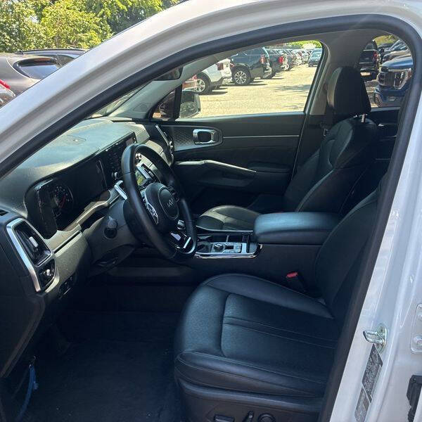 2022 Kia Sorento SX