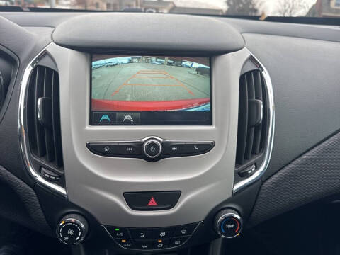 2018 Chevrolet Cruze LS Auto