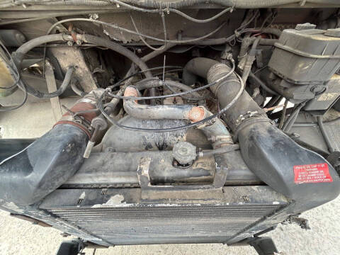 1998 Freightliner MT45 Chassis