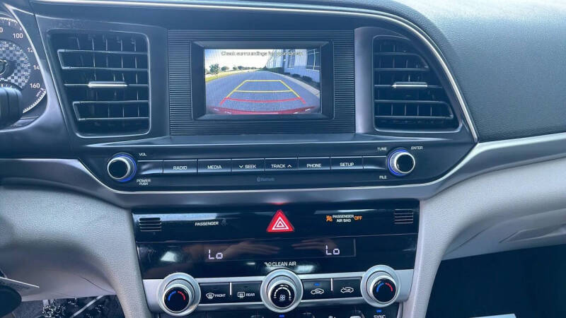 2020 Hyundai Elantra