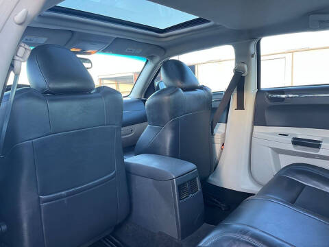 2006 Chrysler 300 SRT-8