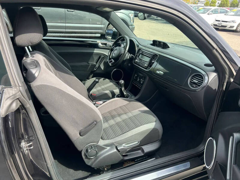 2012 Volkswagen Beetle