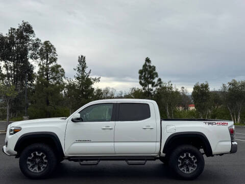2023 Toyota Tacoma TRD Off-Road