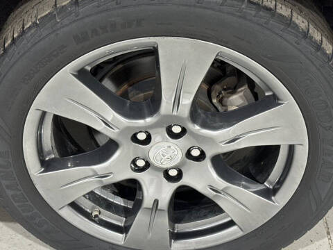 2017 Toyota Sienna SE Premium 8-Passenger