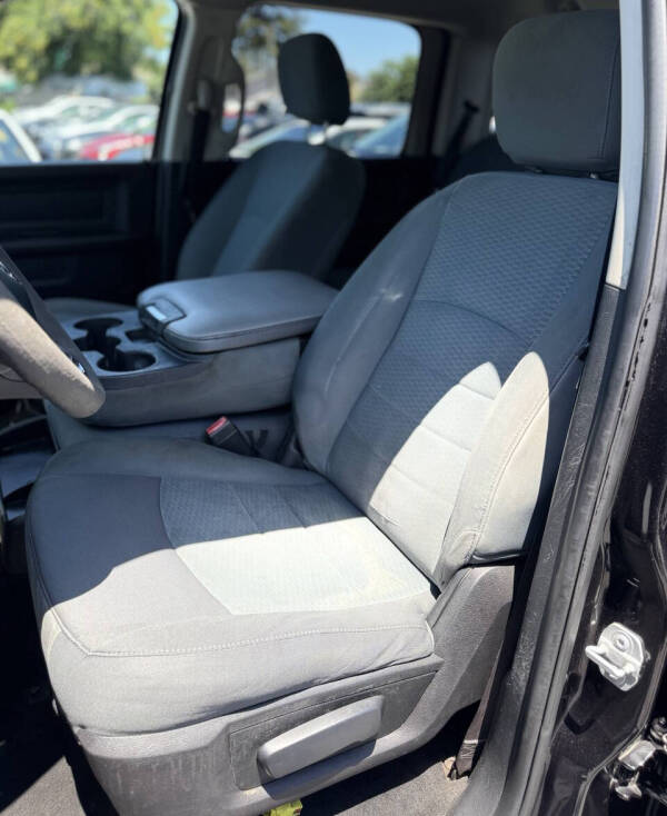 2017 RAM 1500 Express