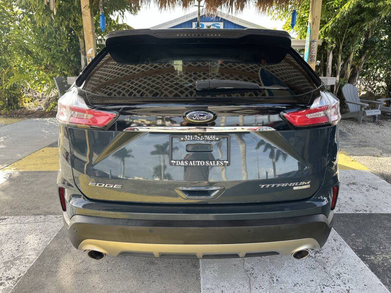 2019 Ford Edge Titanium