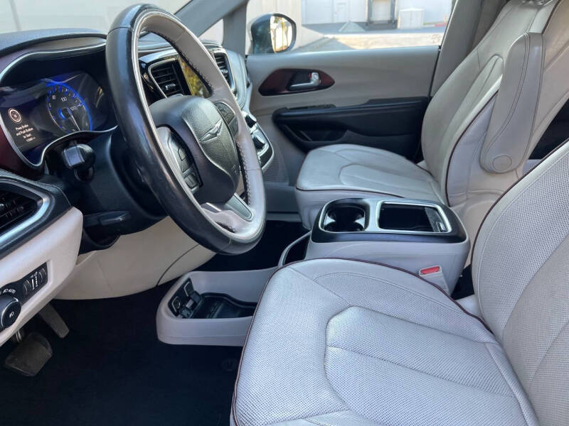 2020 Chrysler Pacifica Limited