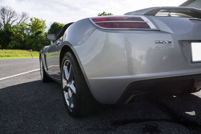 2008 Saturn SKY Red Line
