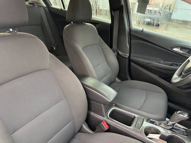 2018 Chevrolet Cruze LT Auto