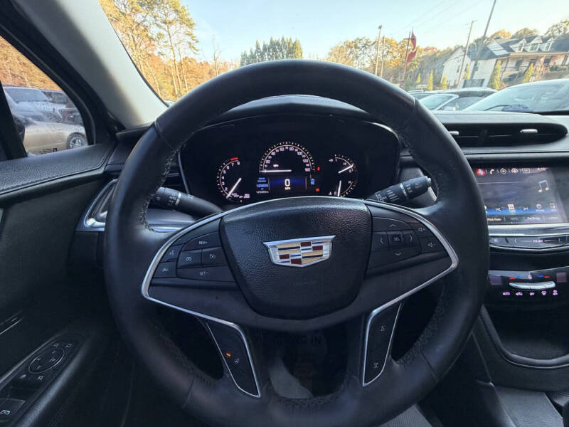 2017 Cadillac XT5 Luxury