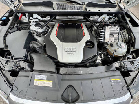 2019 Audi SQ5 3.0T quattro Premium Plus