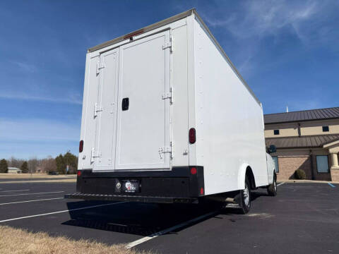 2021 Chevrolet Express 3500