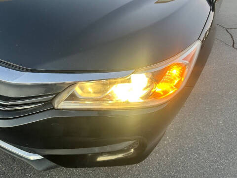 2017 Honda Accord LX