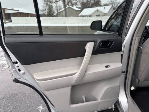 2013 Toyota Highlander Plus