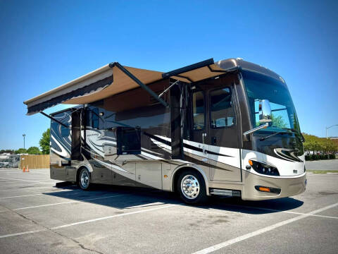 2014 Freightliner XCR Chassis