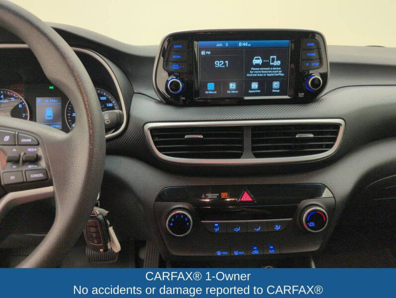 2021 Hyundai Tucson SE