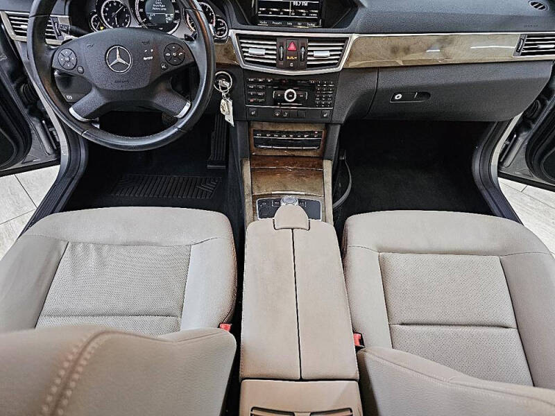 2010 Mercedes-Benz E-Class