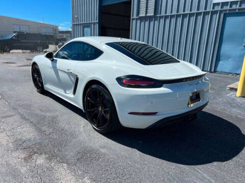 2019 Porsche 718 Cayman