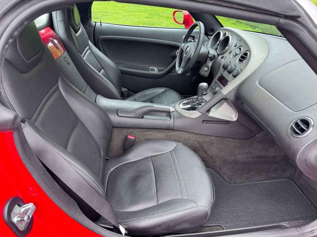 2007 Pontiac Solstice 11