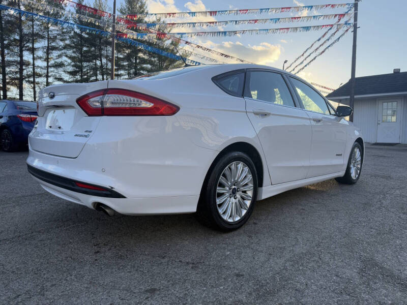 2013 Ford Fusion Hybrid SE