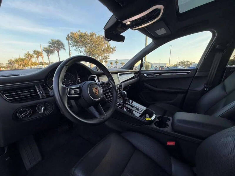 2024 Porsche Macan
