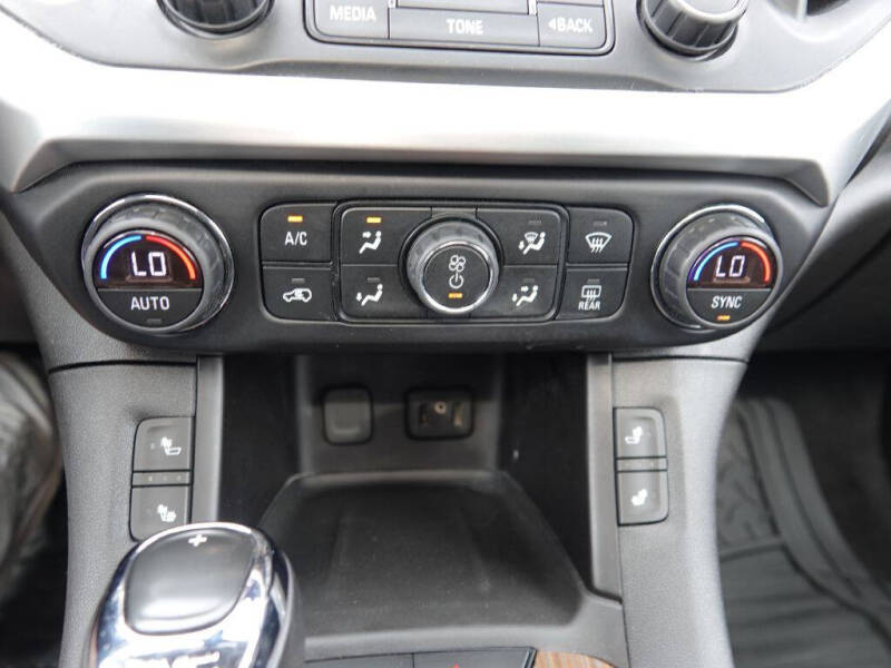 2019 GMC Acadia SLE-2