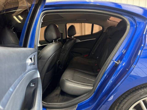 2021 Genesis G70
