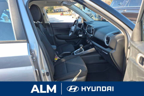 2026 Hyundai Venue SE